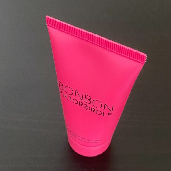 Viktor & Rolf Bonbon Perfumed Body Lotion - Picture 11 of 11